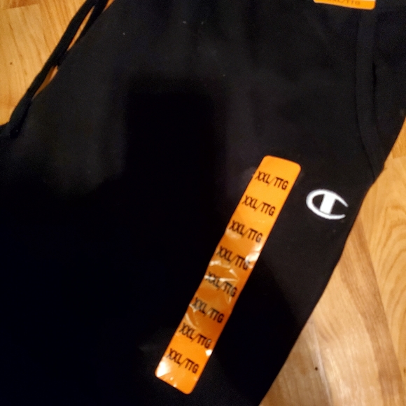 MEN'S CHAMPION SWEATPANTS - Picture 3 of 5